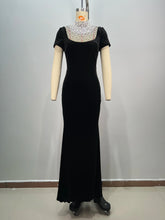 High Quality Women Short Sleeve Pearl Beading Velvet Bodycon Long Dress Elegant Evening Party Celebrate Cocktail  Dress